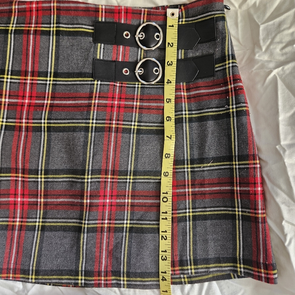Gray Plaid Mini Skirt - Picture 8 of 8